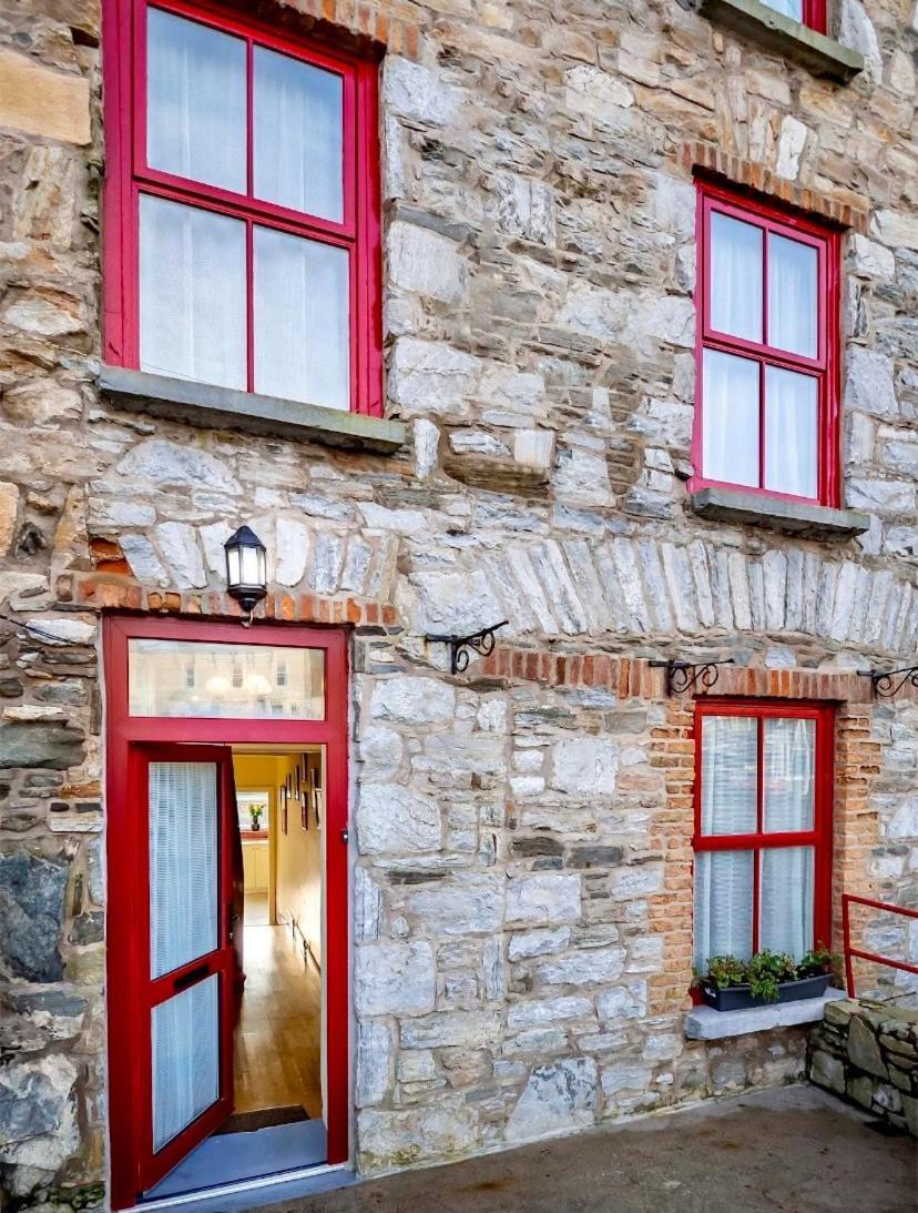 White Heather House Clifden Town Square Exterior photo